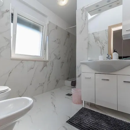 Apartman Bella Vista *